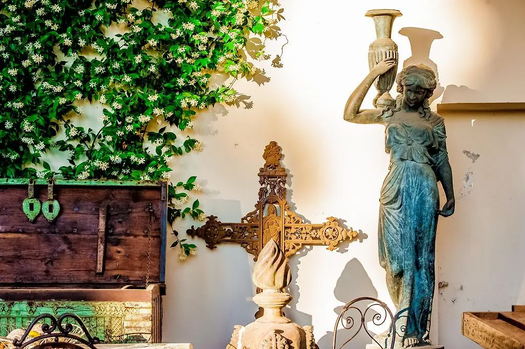 ***  Castello Di Montalbano Bed & Breakfast San Jacopo al Girone Italy