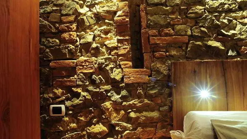 Castello Di Montalbano Bed & Breakfast San Jacopo al Girone