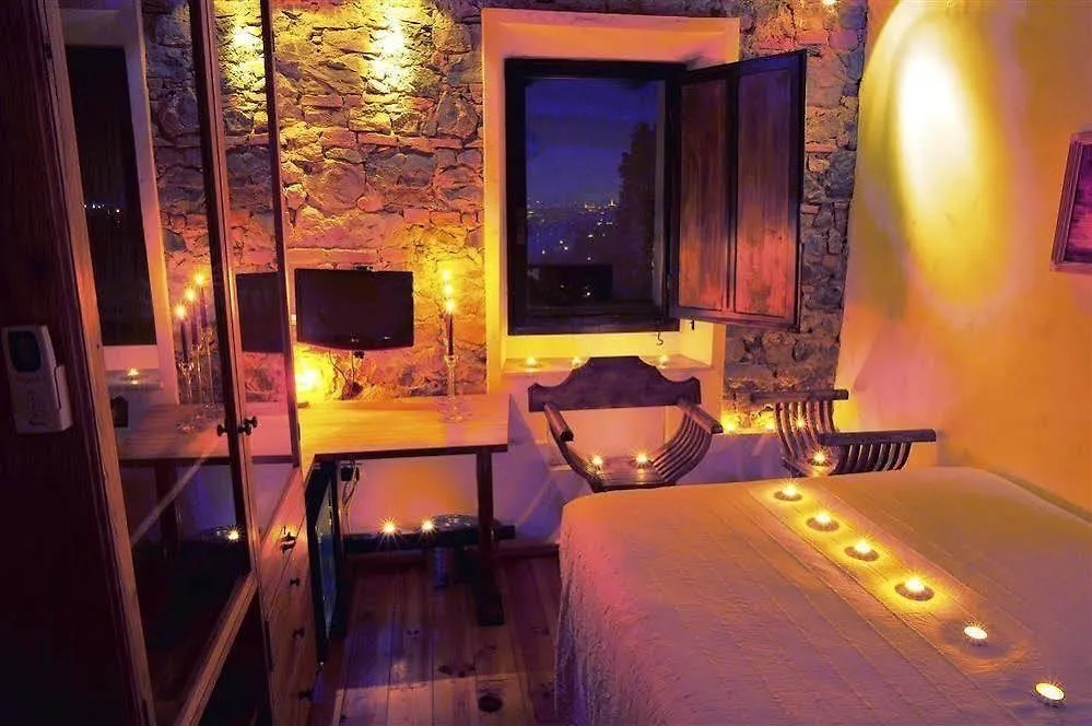 Castello Di Montalbano Bed and Breakfast San Jacopo al Girone