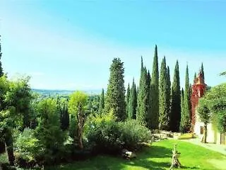 Castello Di Montalbano Bed and Breakfast San Jacopo al Girone 3*,  Italien